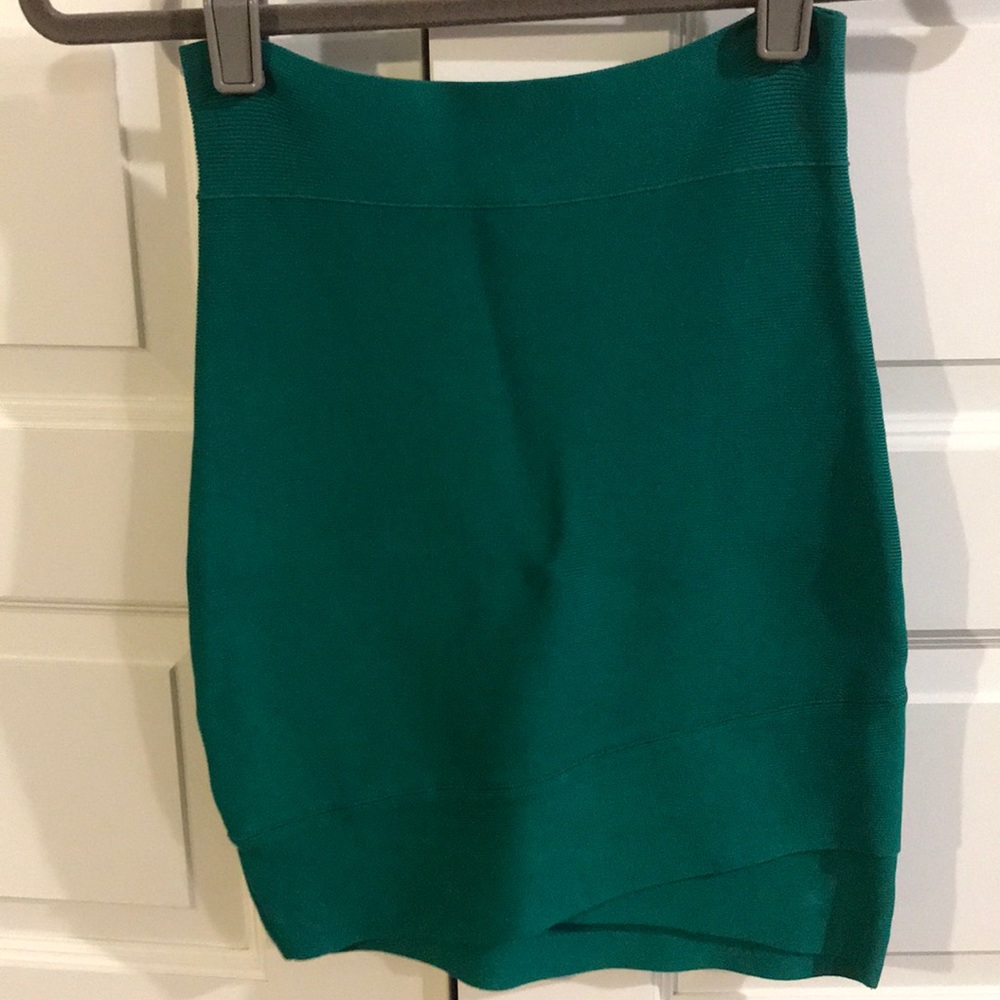 BCBGMAXAZRIA Green Skirt